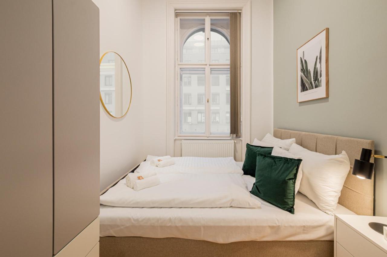 Charming Apt Perfect For 4-6 Tram, Self-Checkin Wenen Buitenkant foto